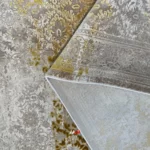 نمای تا شده فرش ماشینی الماس کویر کلکسیون ورسای کد 1.00074 زمینه گردویی طلایی